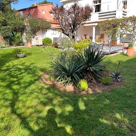 Appartement Rez De Villa Proche Port Et Plages De Sanary Eksteriør billede
