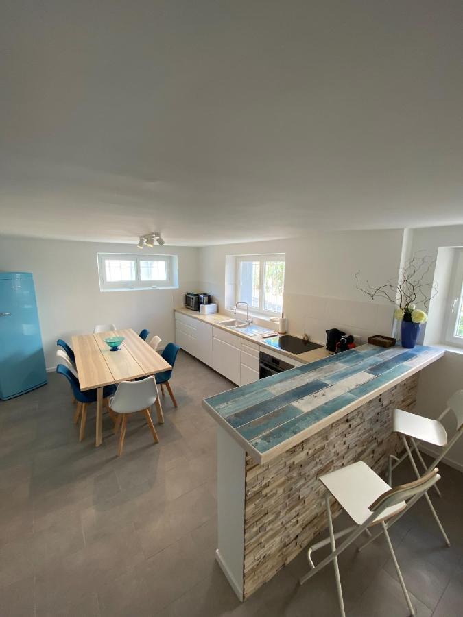 Appartement Rez De Villa Proche Port Et Plages De Sanary Eksteriør billede