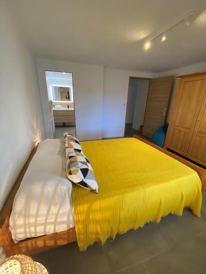 Appartement Rez De Villa Proche Port Et Plages De Sanary Eksteriør billede