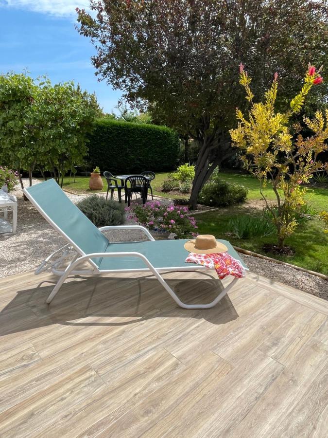 Appartement Rez De Villa Proche Port Et Plages De Sanary Eksteriør billede
